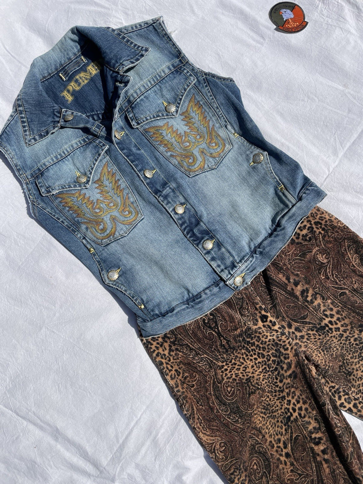Vintage Size L 10-14 Blue Denim Western Embroidered Waistcoat Pump
