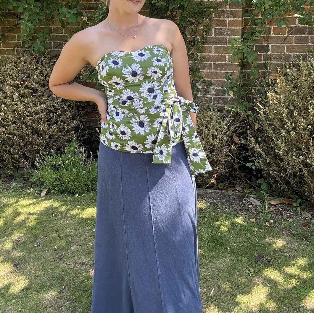 Vintage Size XS 6-8 Green Daisy Flower Print Bustier Corset Top by Laura Ashley