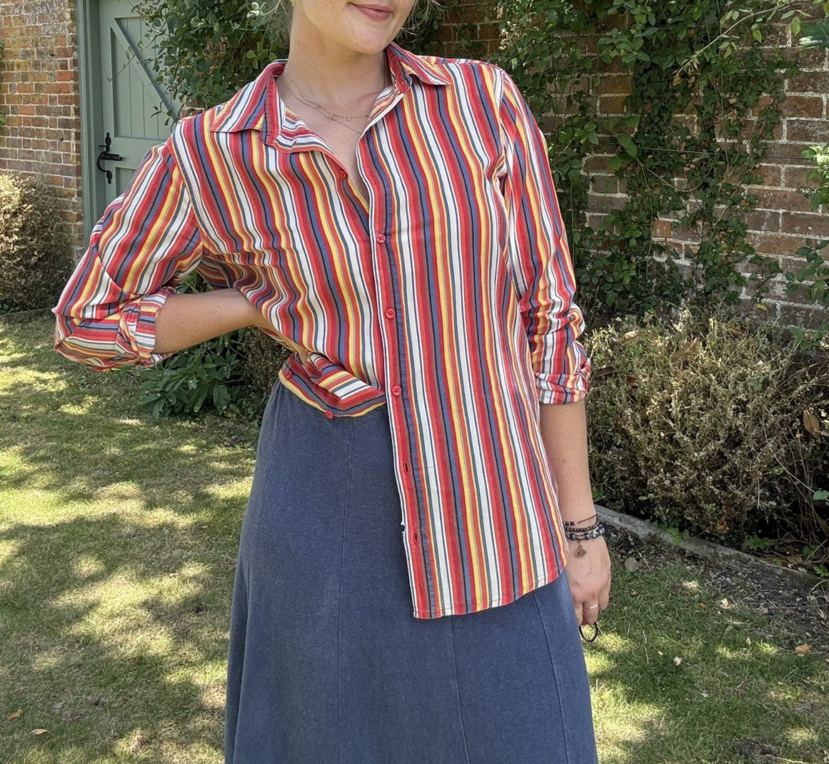 Vintage Y2K Size M/L 10-14 Red Orange Striped Light Cotton Shirt Benetton