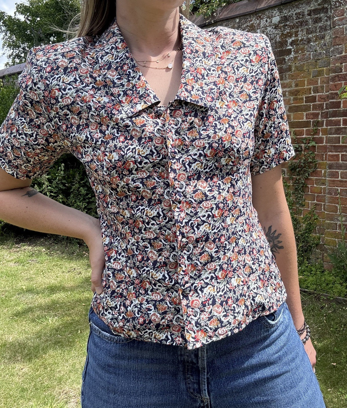 Vintage Size S 6-10 Cottage Floral Short Sleeve Shirt First Cut Aus