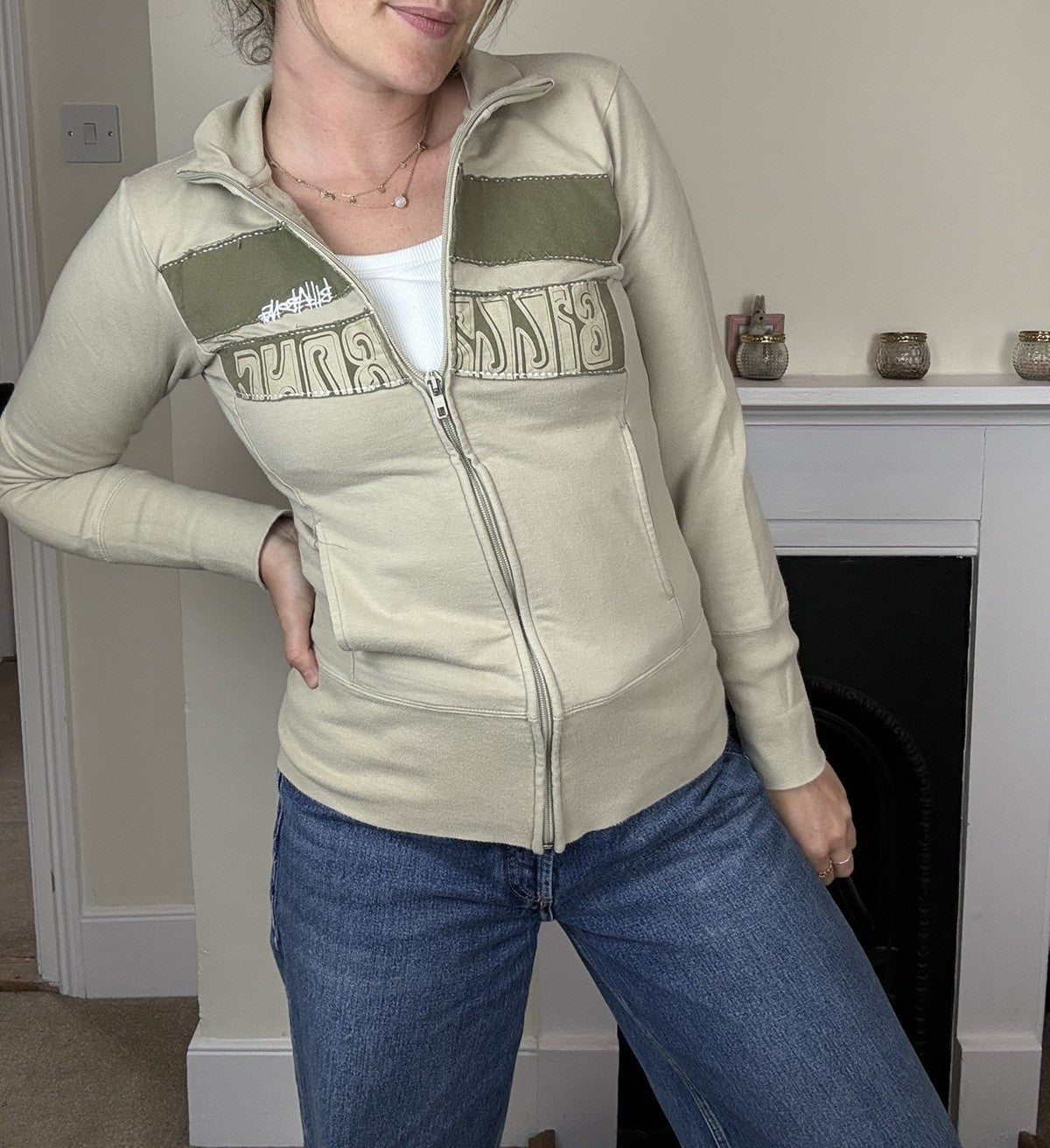 Vintage Y2K Size XS 6 & 8 Taupe Billabong Full Zip Jacket Jumper