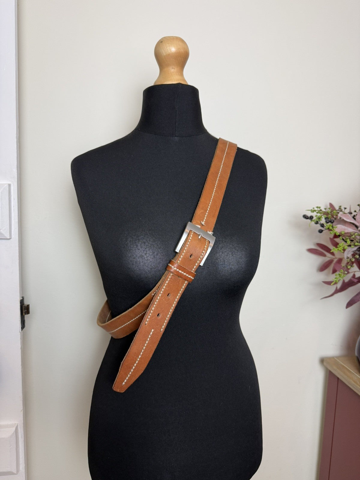 Vintage Size 2XL 18-22 Tan Brown Genuine Leather Belt