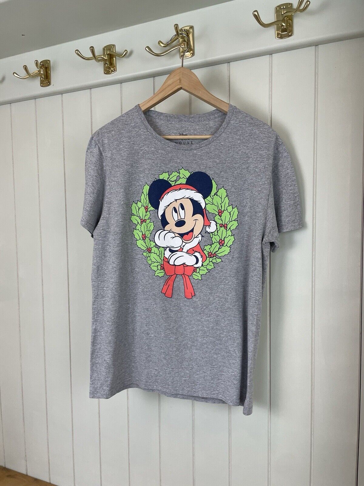 Vintage Size M 8-12 Grey Christmas Disney Mickey Mouse T-Shirt