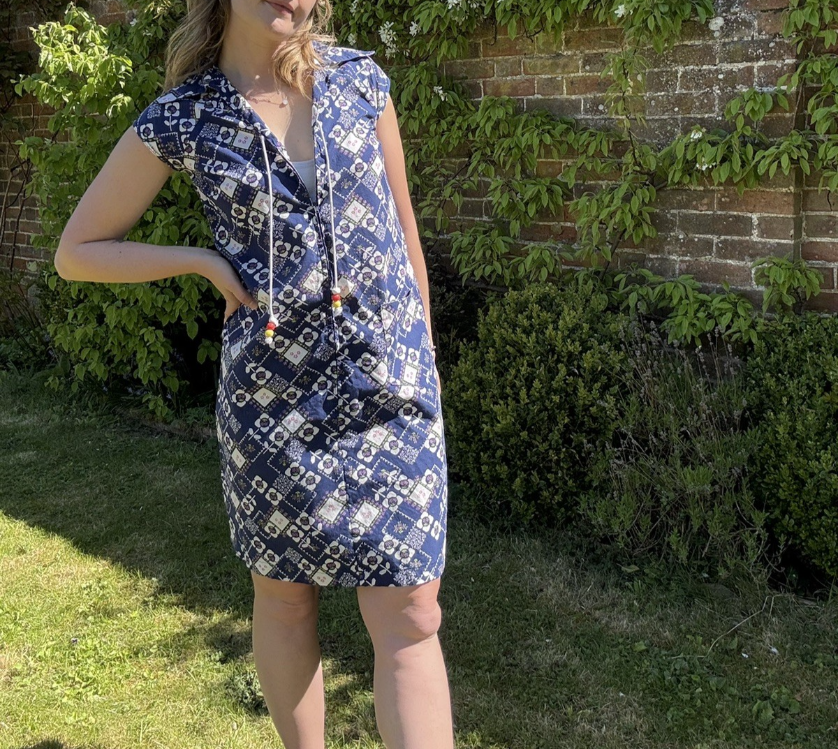 Vintage 60s Size XS 6 & 8 Blur Patterned Cotton Shift Dress Devonshire Lady