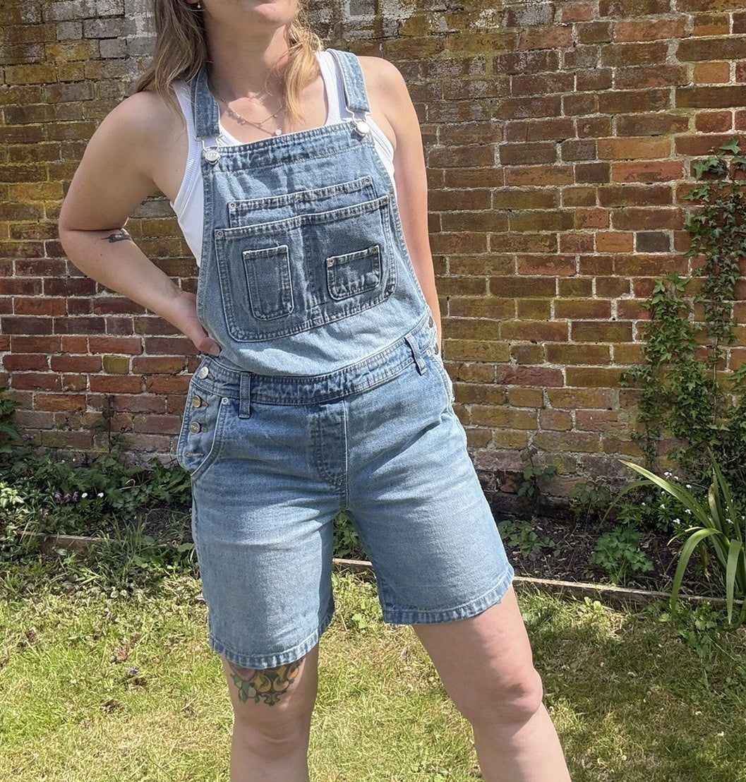 Vintage 90s Size XS 6-8 Denim Dungaree Shorts Pepe Jeans