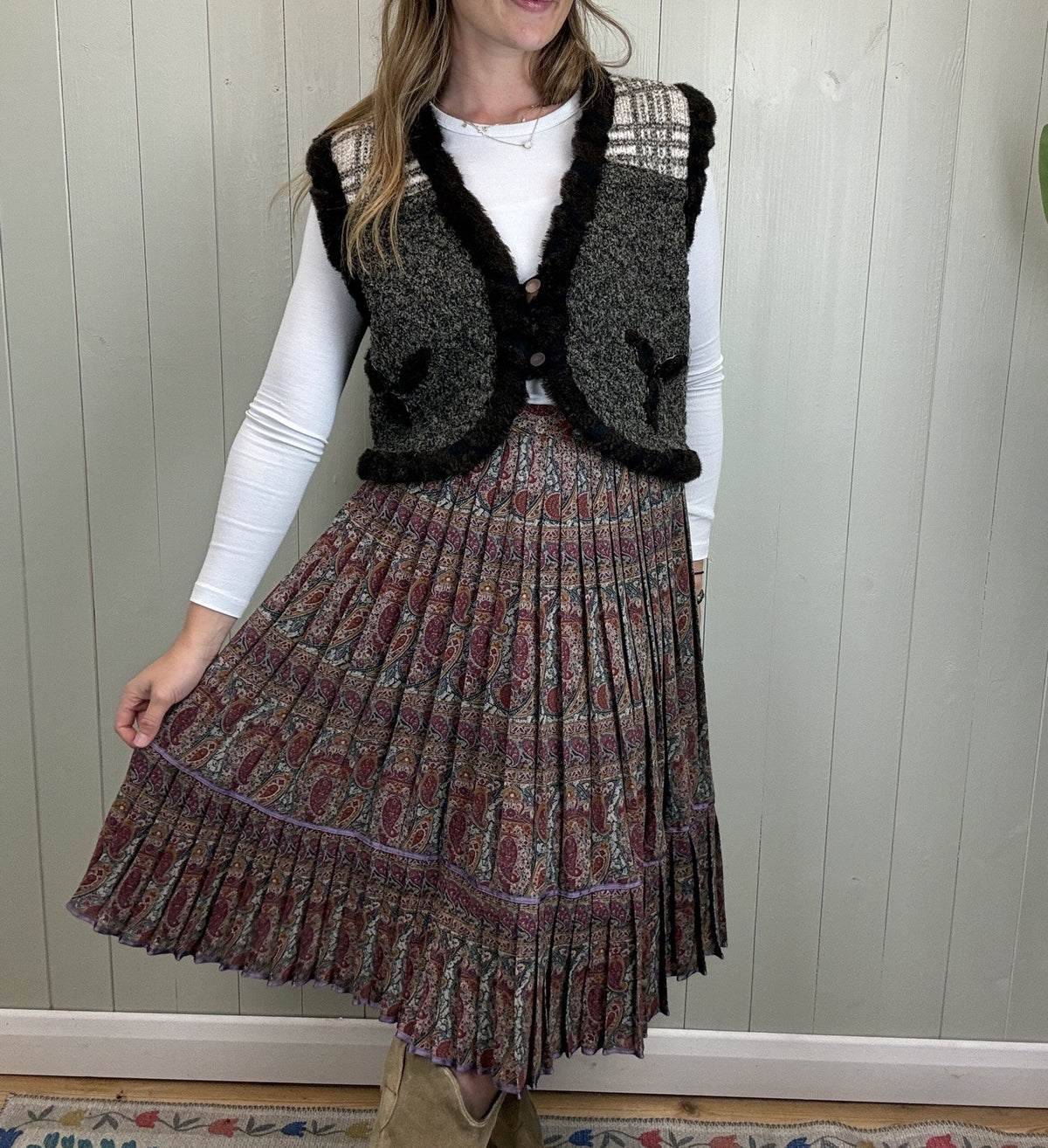 Vintage Size S 8-10 W28 Boho Paisley Wool Pleated Midi Skirt Rizz