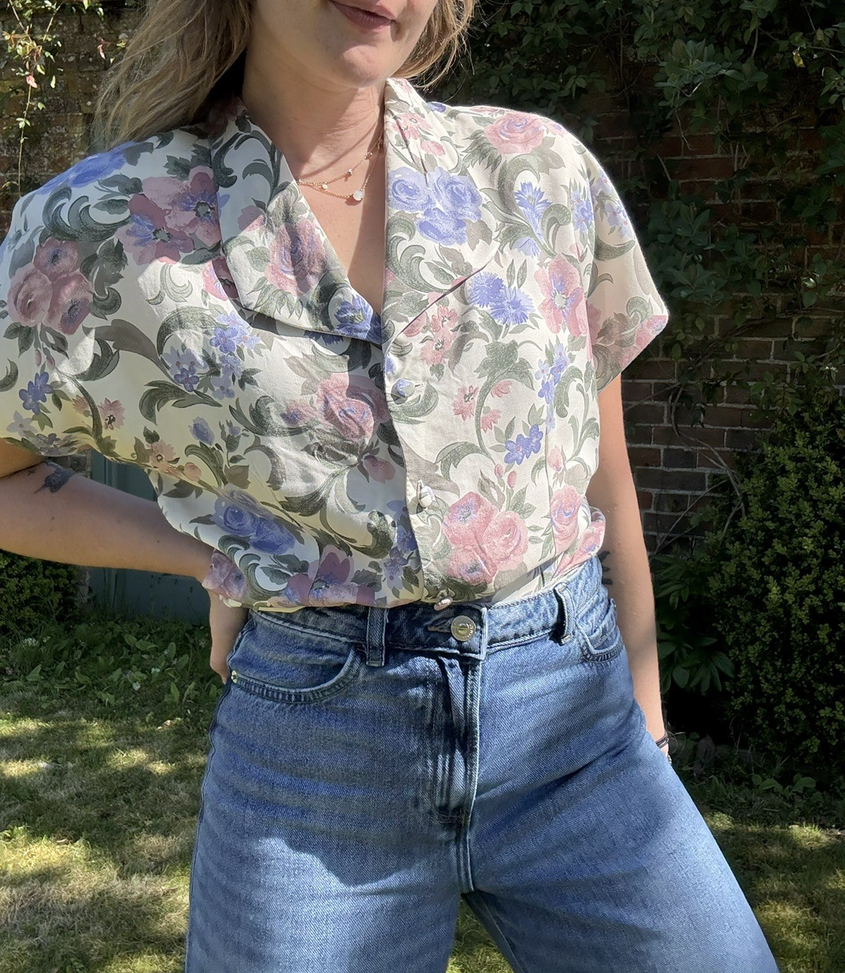 Vintage Size M 8-12 Cream Floral Short Sleeve Blouse Etam