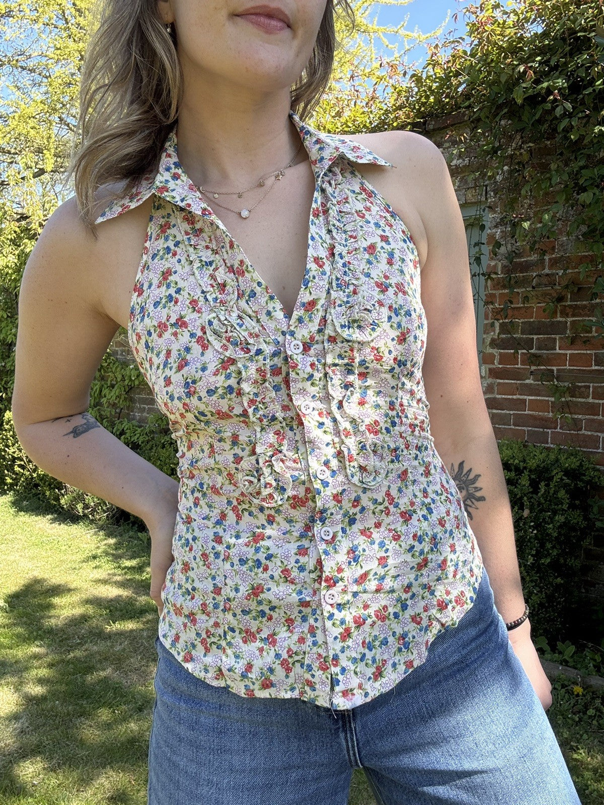 BNWT Vintage Y2K Size XS 6-8 Floral Ruffle Halterneck Cotton Summer Top S&W