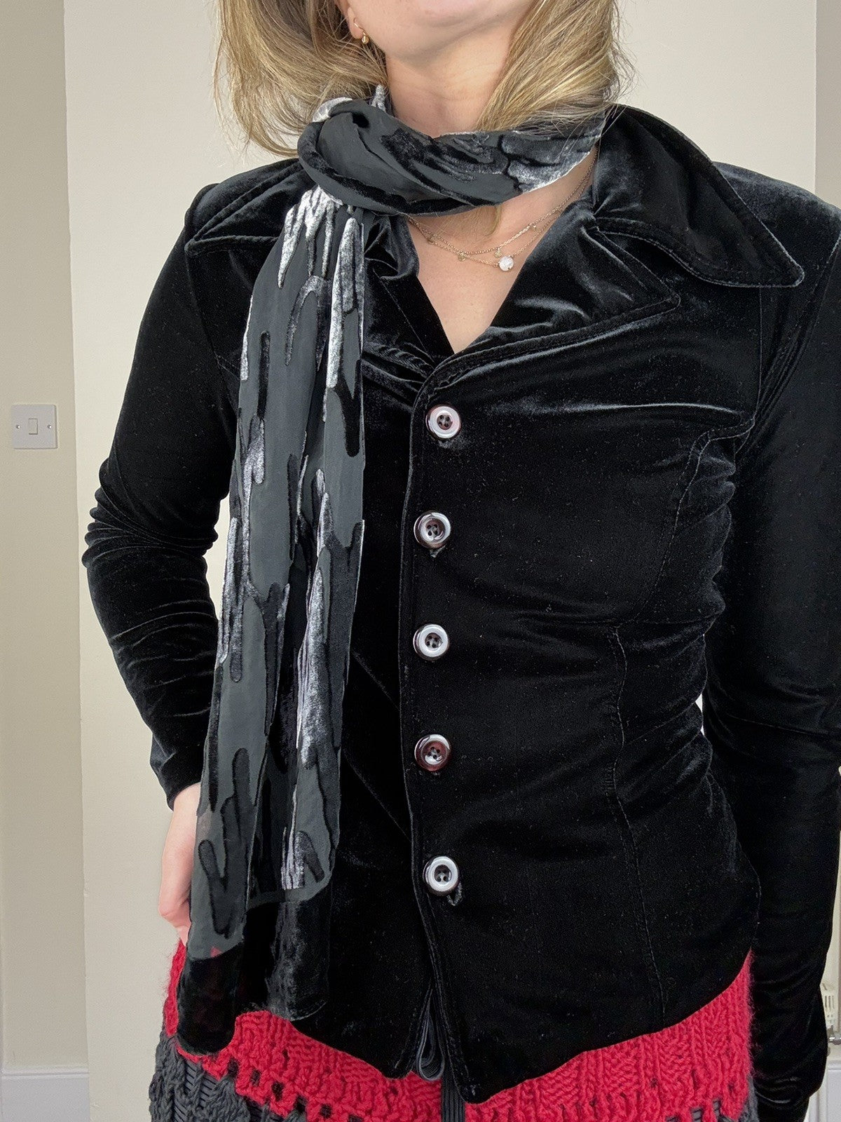 Vintage Size M 10-12 Black Witchy Velvet Stretch Shirt Kitisho!
