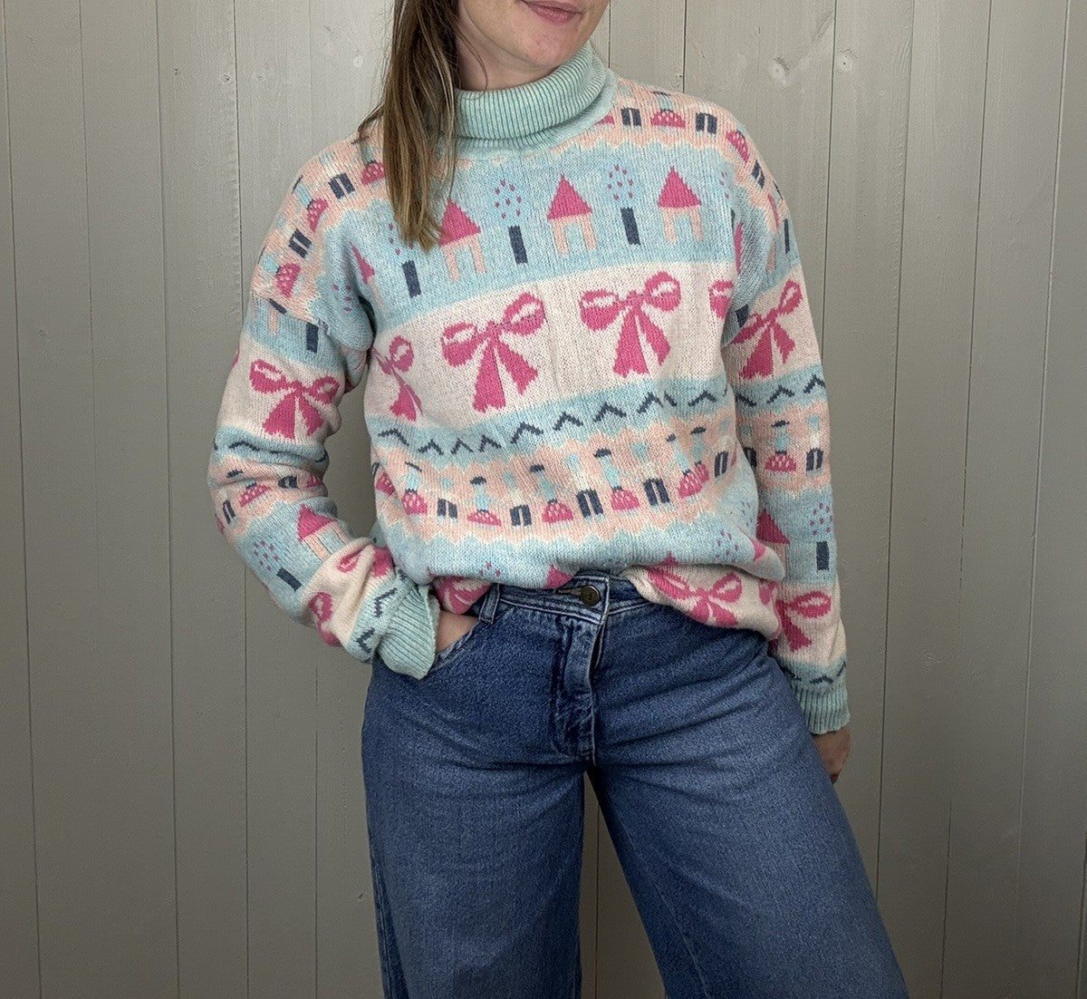 Vintage Size XL 12-18 Blue Kitsch Bow Patterned Lambswool Knit Jumper Erika