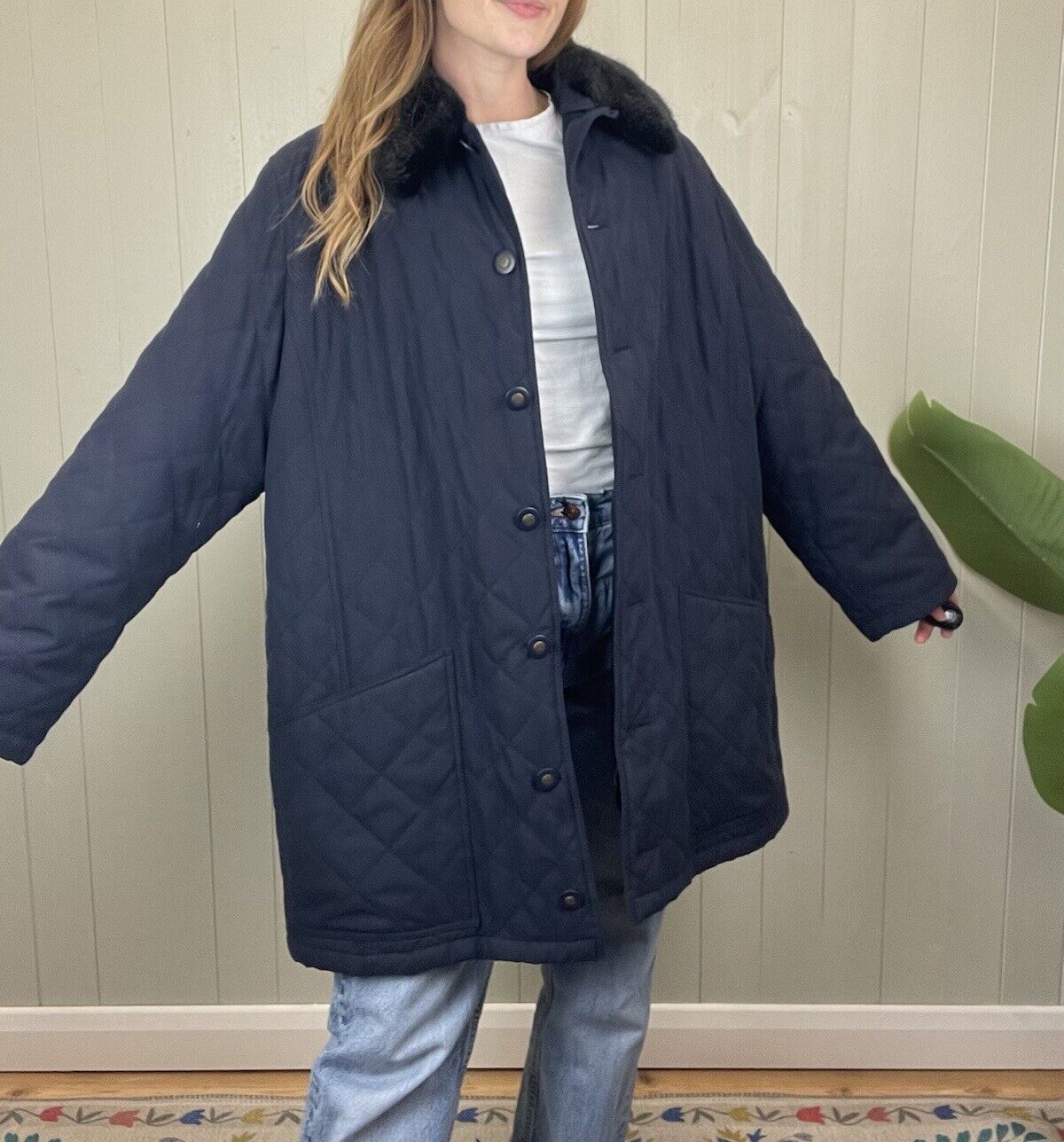 Vintage Size L 12-16 Navy Faux Fur Collar Wool Blend Padded Coat Viyella