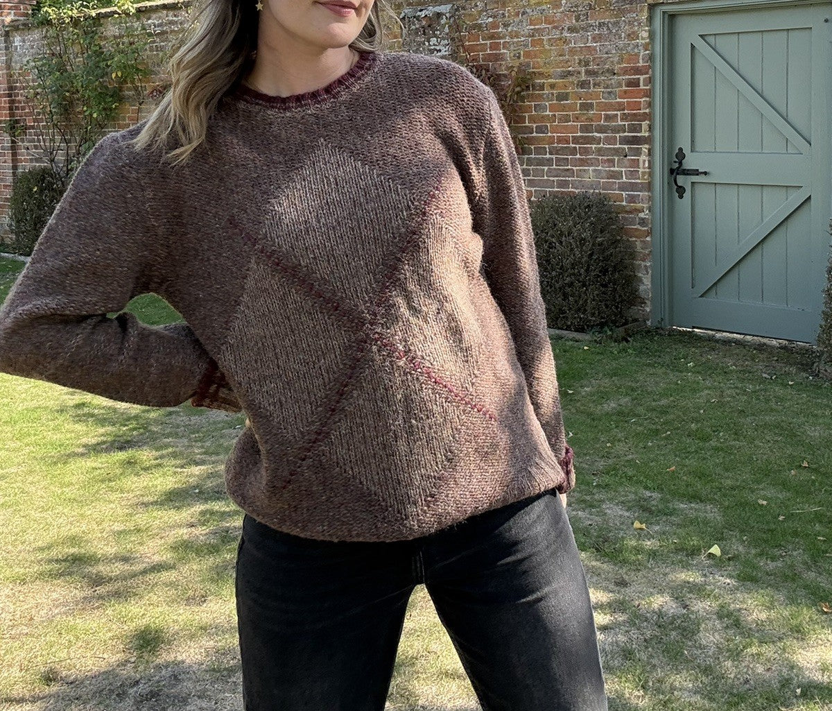 Vintage Size L 14-18 Brown Earthy 100% Wool Knit Jumper Scotland Yard