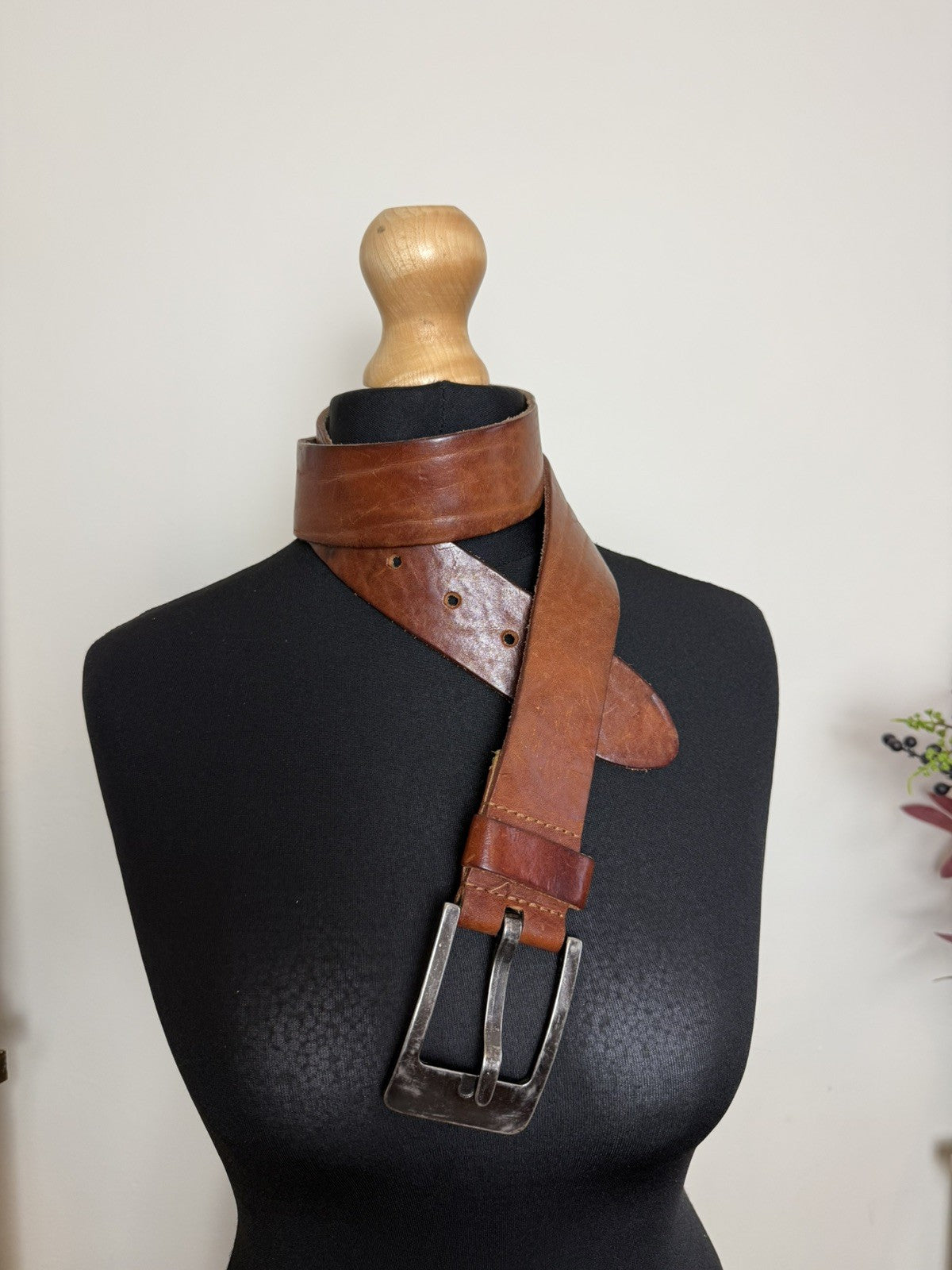 Vintage Size XL 12-16 Rich Brown Genuine Leather Belt Petrol