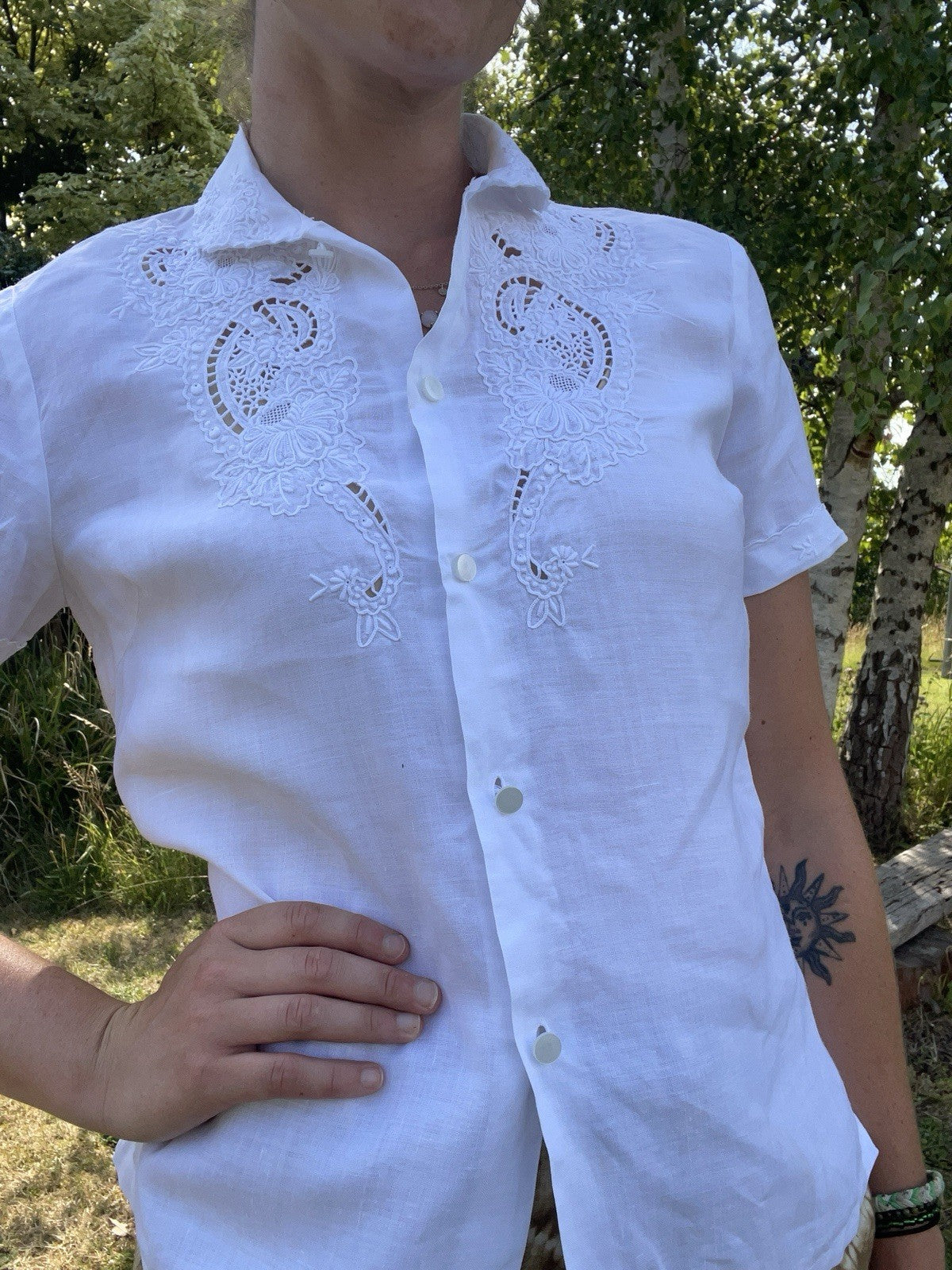 Vintage Size S 6-10 White Embroidered Linen Peasant Folk Blouse