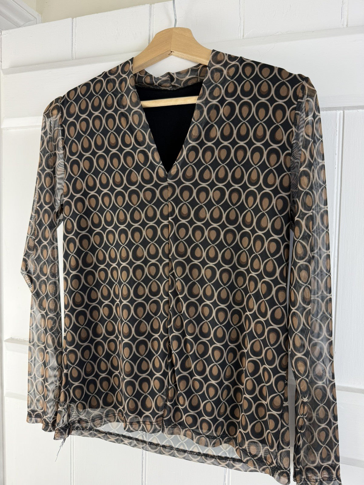 Vintage Size L 12-16 Brown Geometric Long Sleeved Mesh Stretch Top