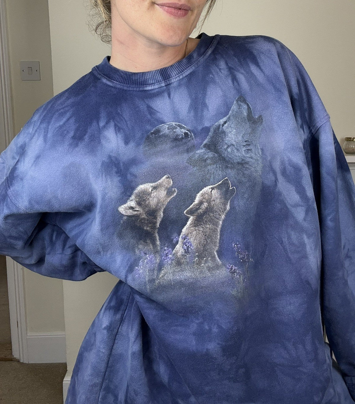 Vintage Size 2XL 16-20 Navy Blue Tie Dye Wolf Pack Sweatshirt Harlequin