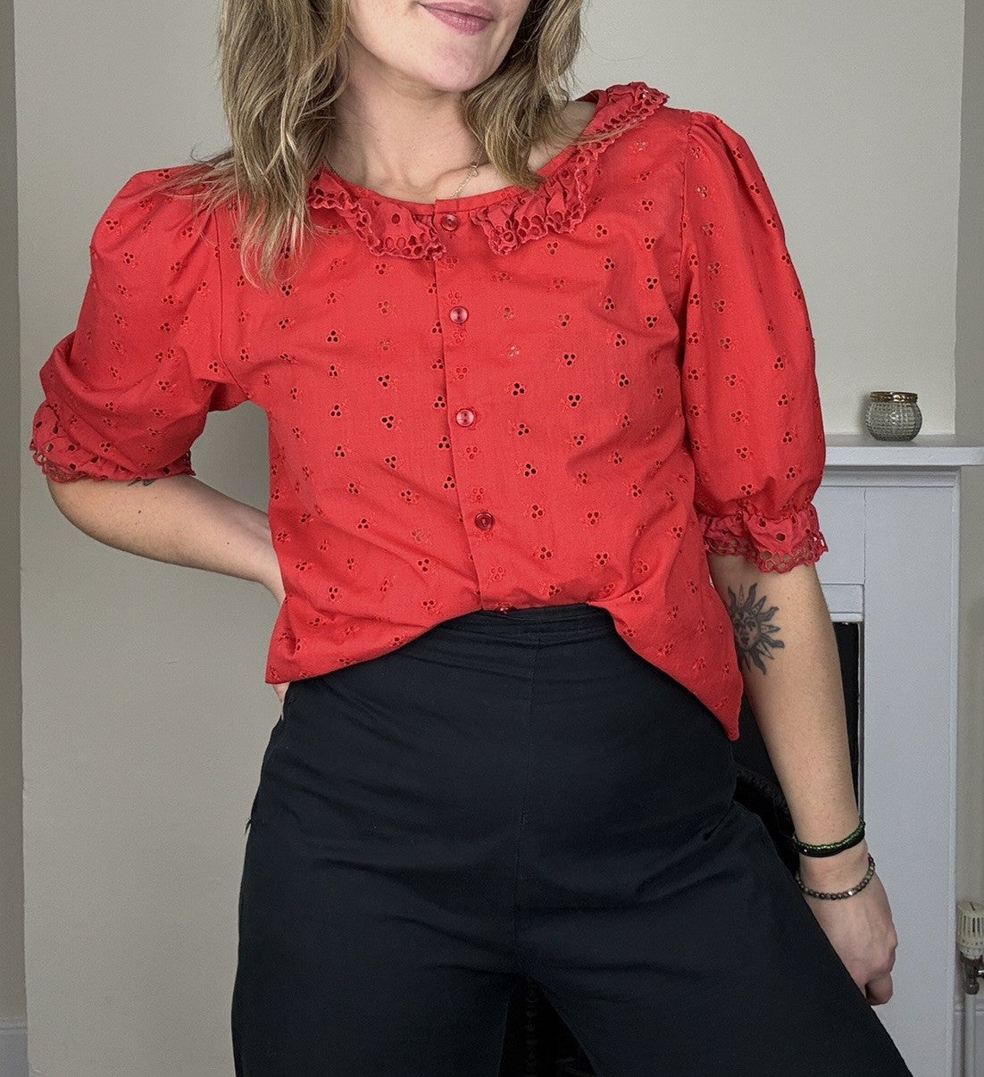 Vintage 70s Size S 6-10 Red Broderie Ruffle Blouse Richard Shops