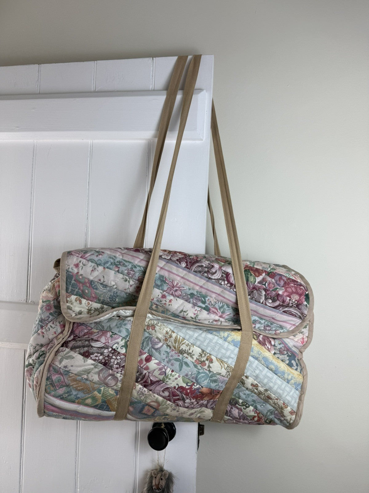 Vintage O/S Quilted Cottagecore Patchwork Weekend Bag