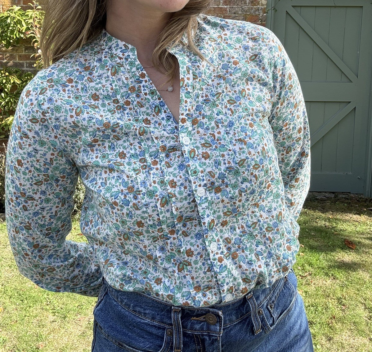 Vintage Size S 6-10 Blue Cottagecore Floral Cotton Shirt by Alessa W Collection