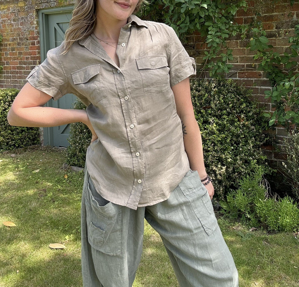 Vintage Size M 8-12 Stone Brown Linen Short Sleeve Shirt Stile Benetton