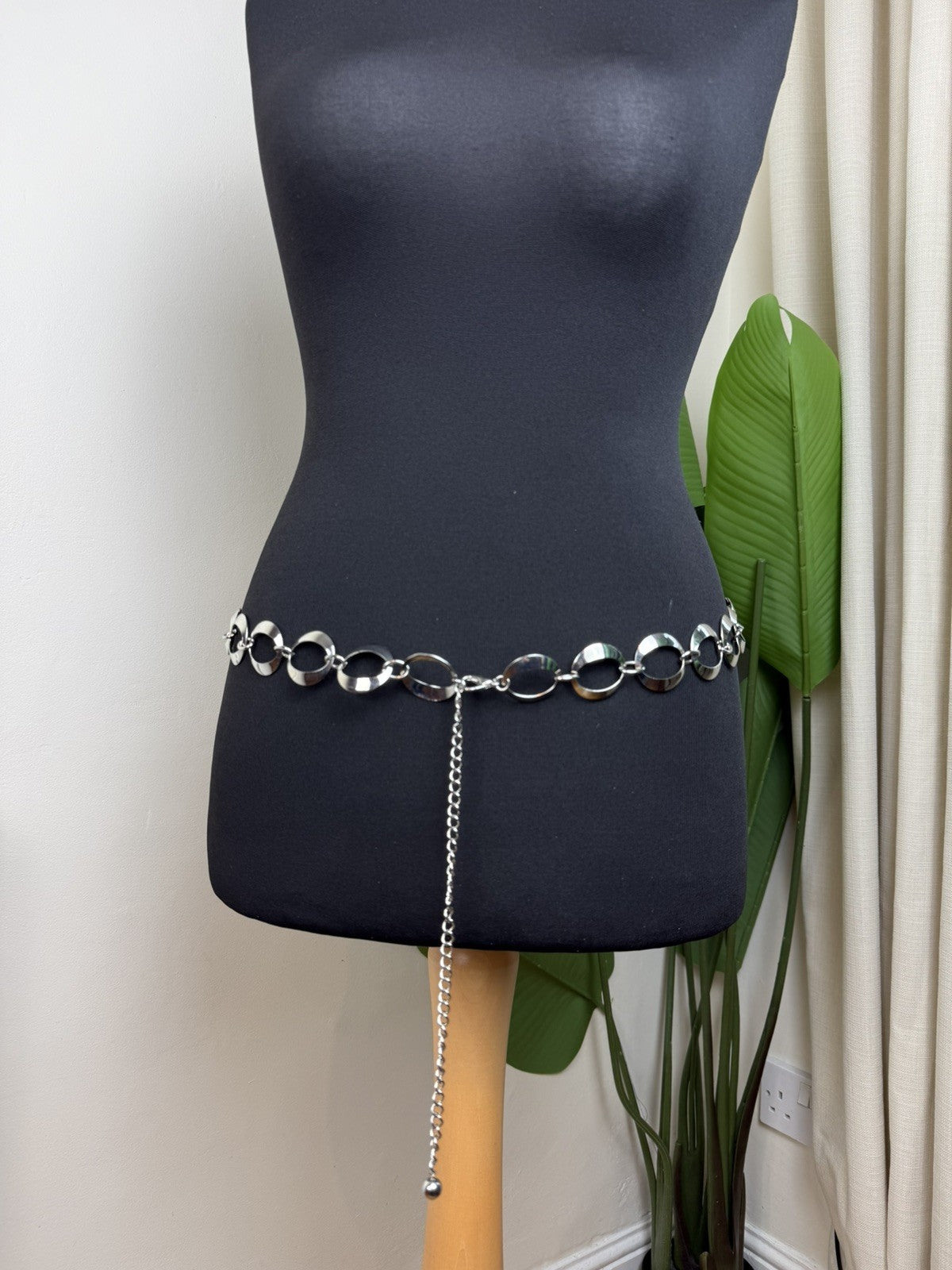 Vintage 90s Y2K One Size 8-16 Silver Oval Chain Hoop Belt