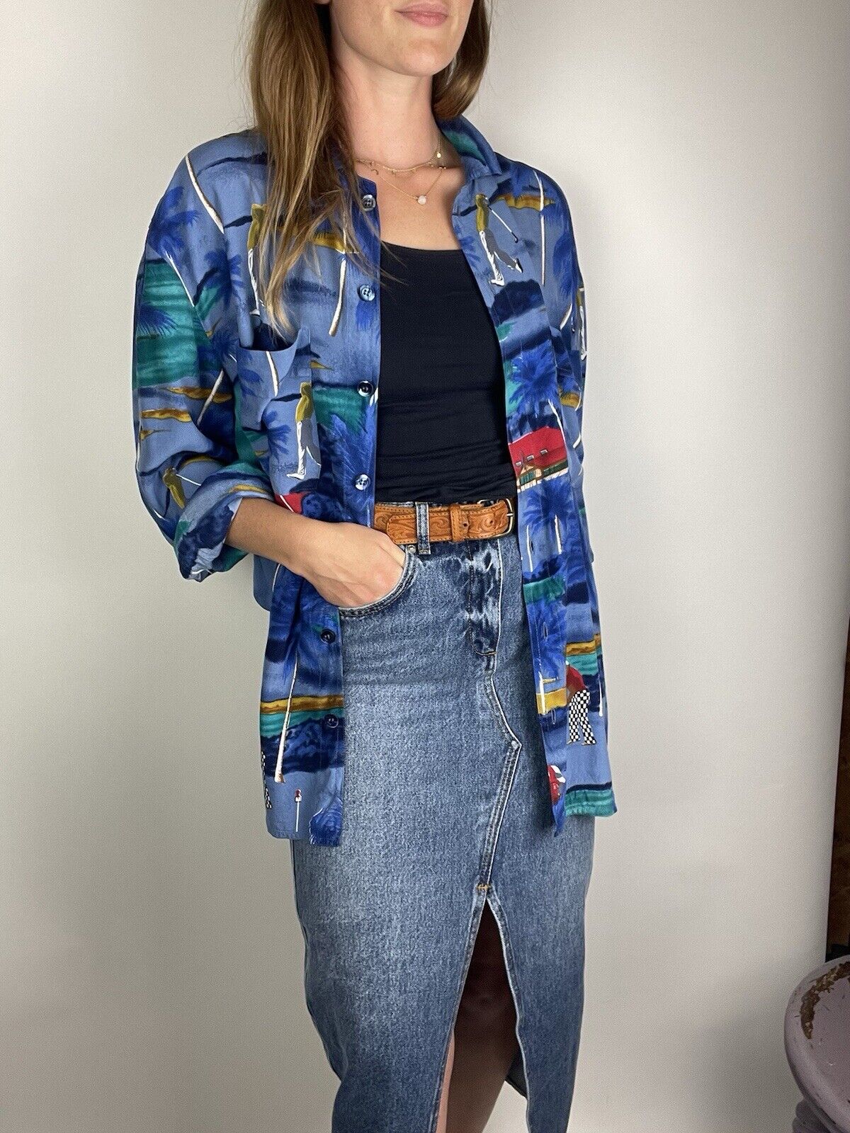 Vintage Size XL 12-16 Blue Golf Resort Shirt Amuleti