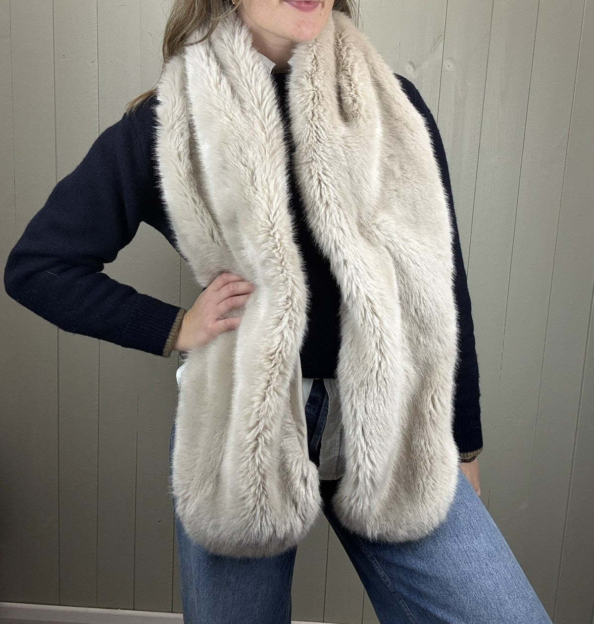 Brand New With Tags Cream Fluffy Faux Fur Scarf Shawl Jaeger