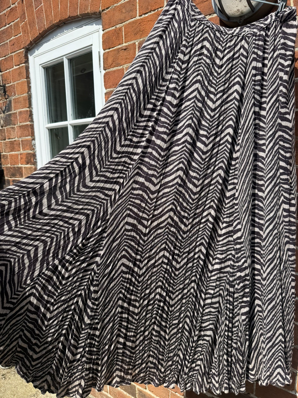 Vintage Size XL 16-20 Brown Animal Print Crepe Midi Skirt Adini