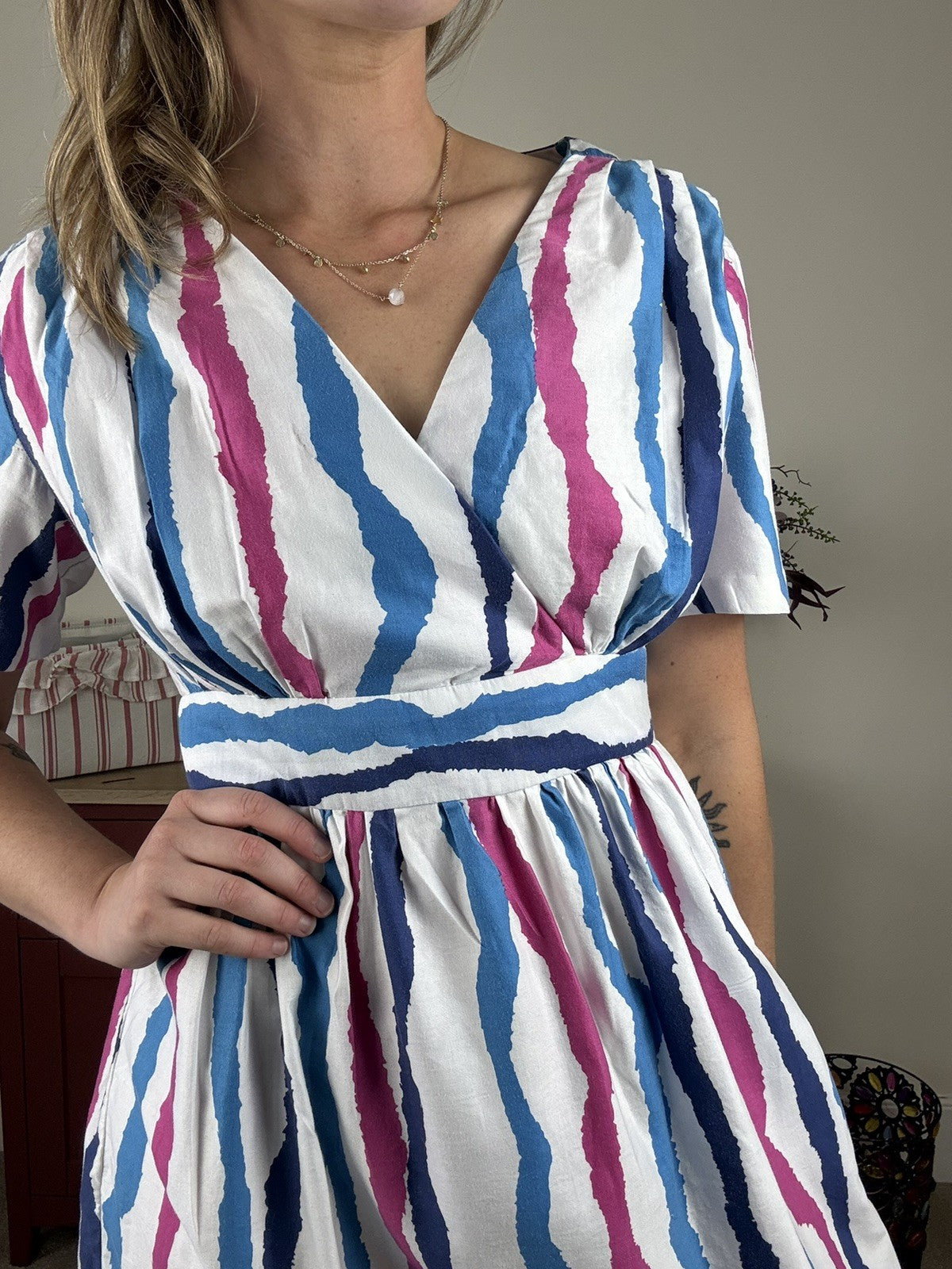 Vintage 80s Size S 8-10 White Blue Patterned Summer Dress