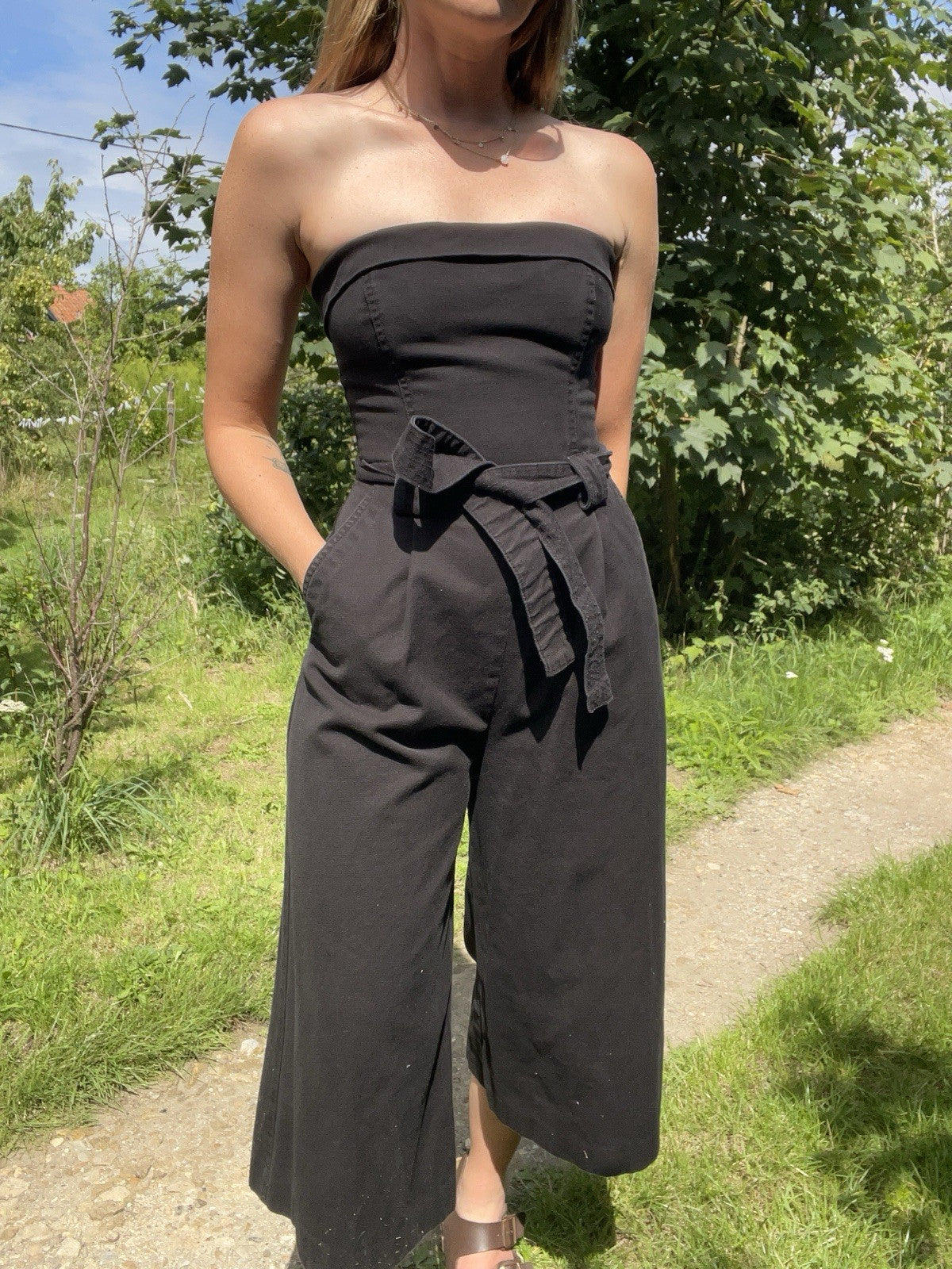 Size 6 Black Strapless Cropped Culotte Denim Jumpsuit French Connection