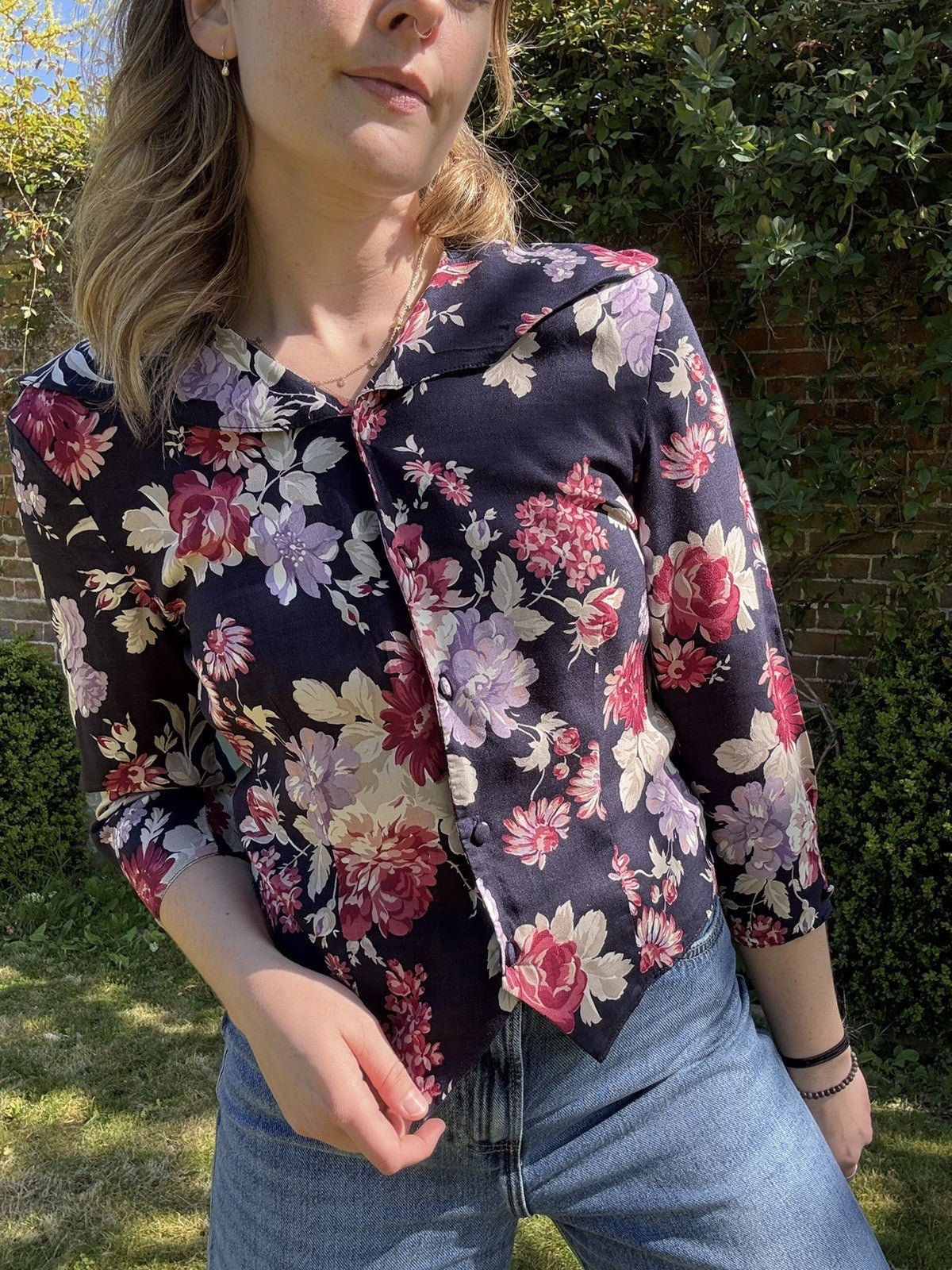 Vintage Size XS 6-8 Dark Navy Floral 3/4 Sleeve Blouse Etam