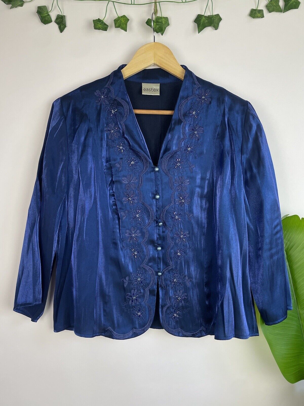 Vintage Size M 8-12 Midnight Blue Satin Embroidered Beaded Blouse Eastex