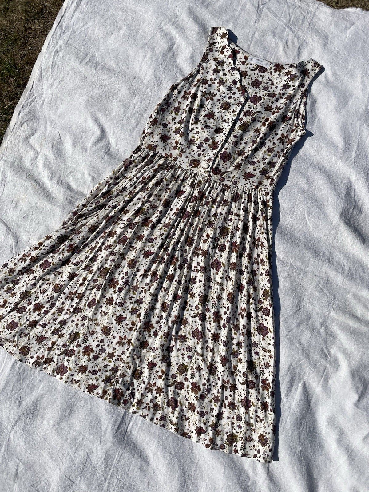 Vintage Size L 12-14 Cream Floral Scalloped Button Front Midi Dress St Michael