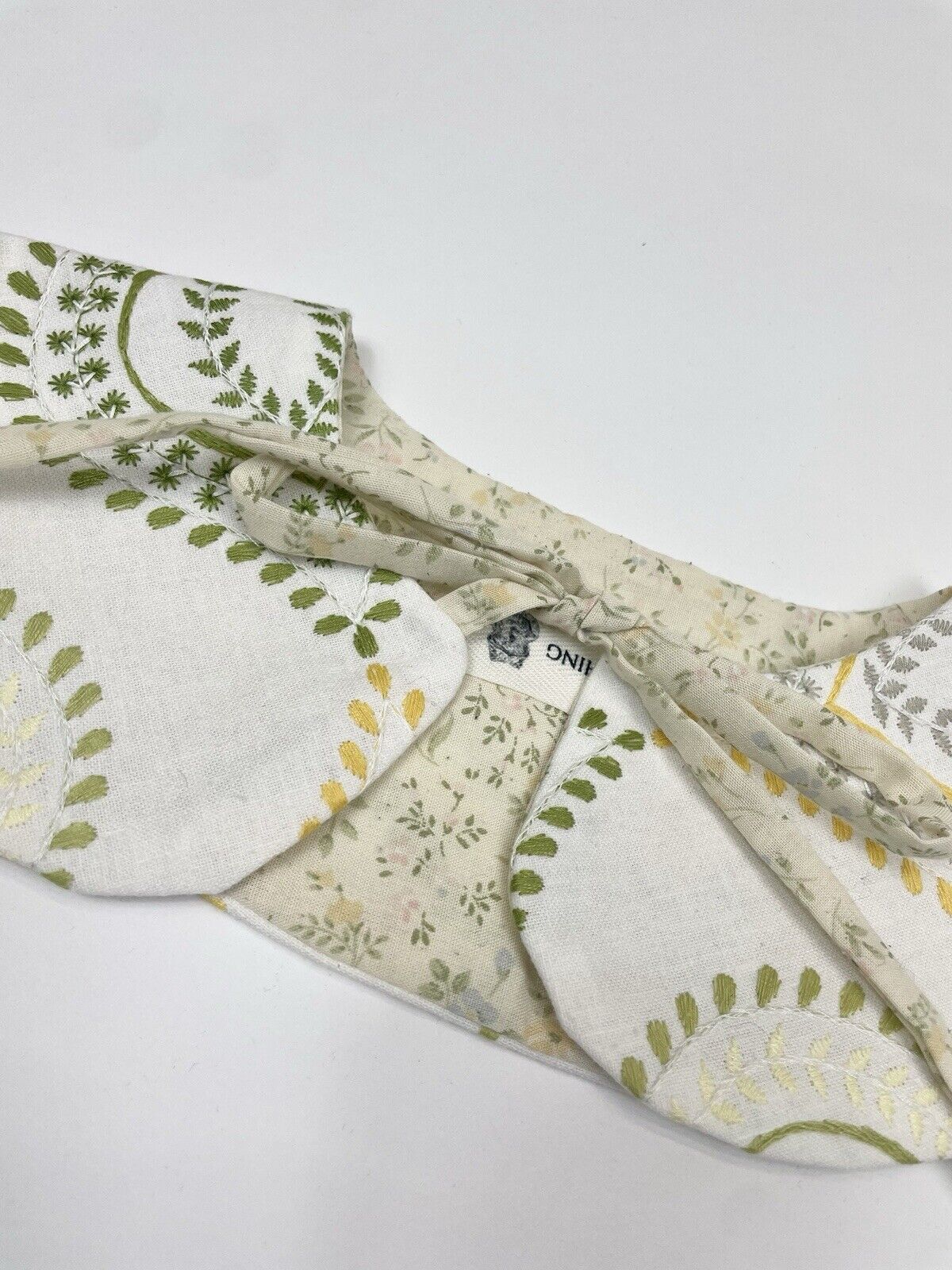 Handmade Cotton Embroidered Detachable Peter Pan Collar