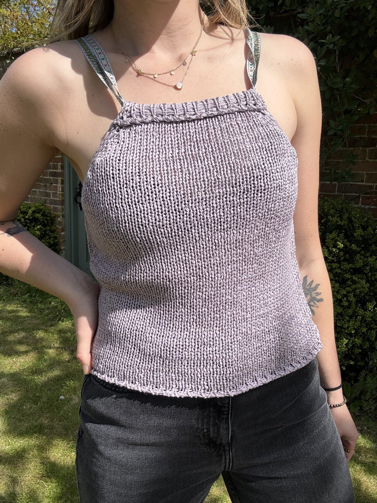 Vintage Size S 6 & 8 Lilac Handknit Ribbon Tie Knit Vest Top