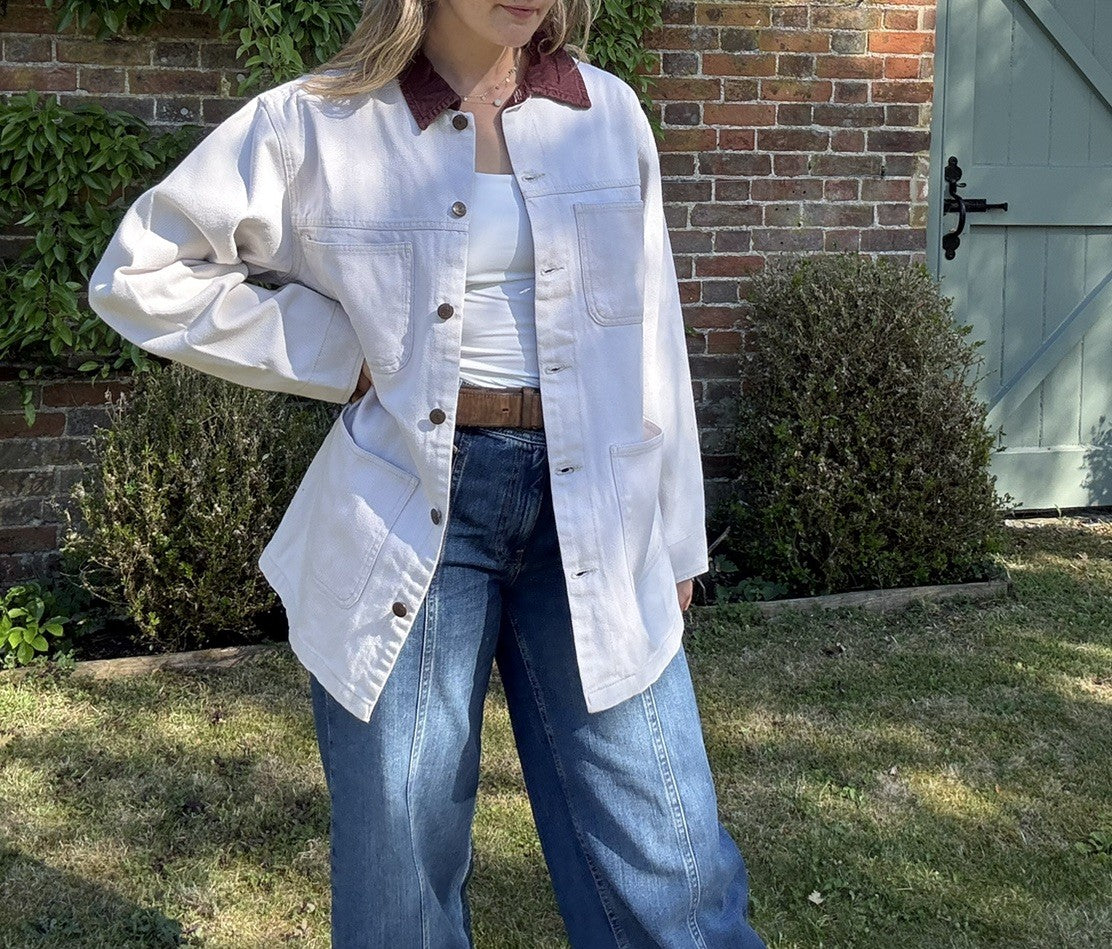 Vintage Size M 8-12/14 White Denim Contrast Collar Barn Chore Jacket Bill Blass