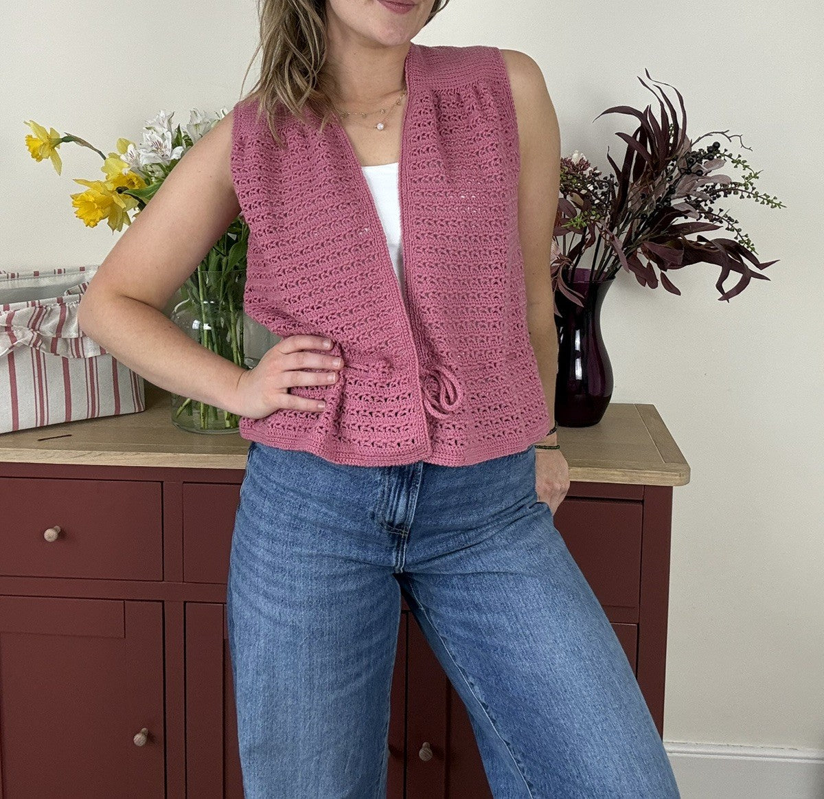 Vintage Size M 8-12 Pink Pointelle Tie Waist Knit Vest Waistcoat