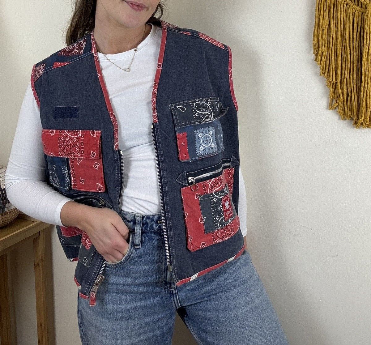 Vintage 90s Size XL 16-20 Navy Red Bandana Pocket Waistcoat Gilet Sixty