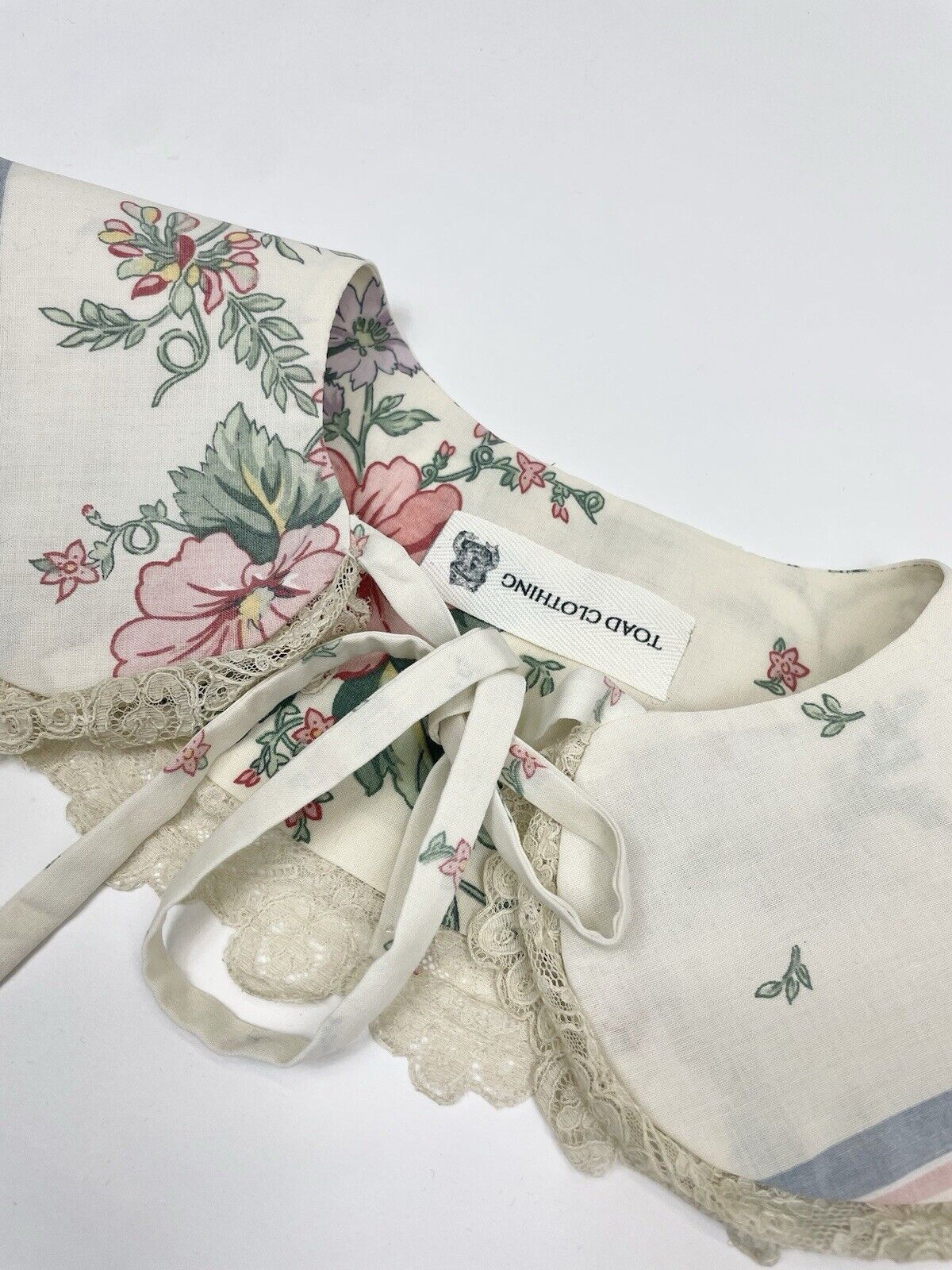 Handmade Cotton Floral Detachable Peter Pan Collar
