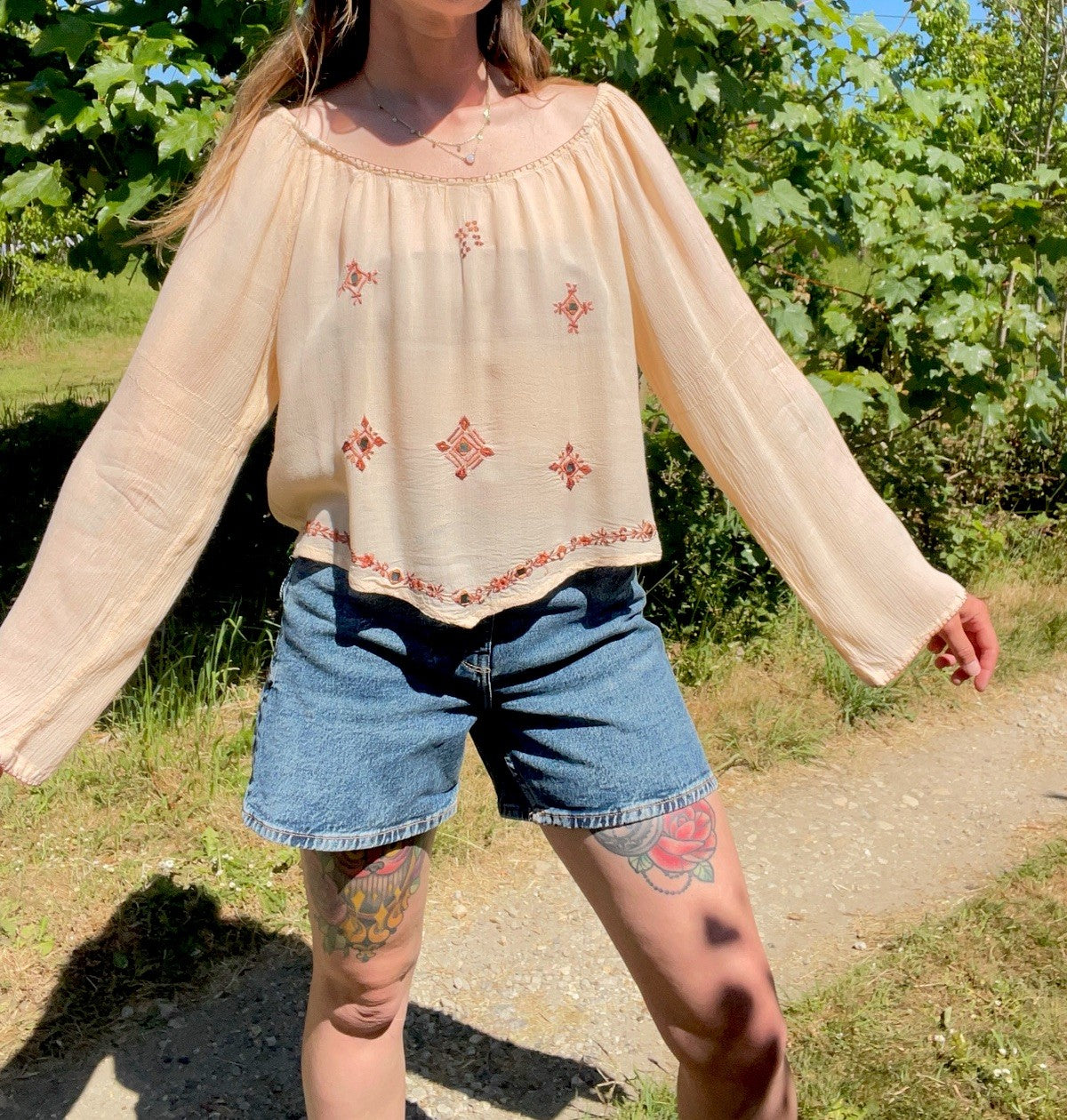 Vintage Size L 12-16 Ecru Boho Embroidered Summer Top