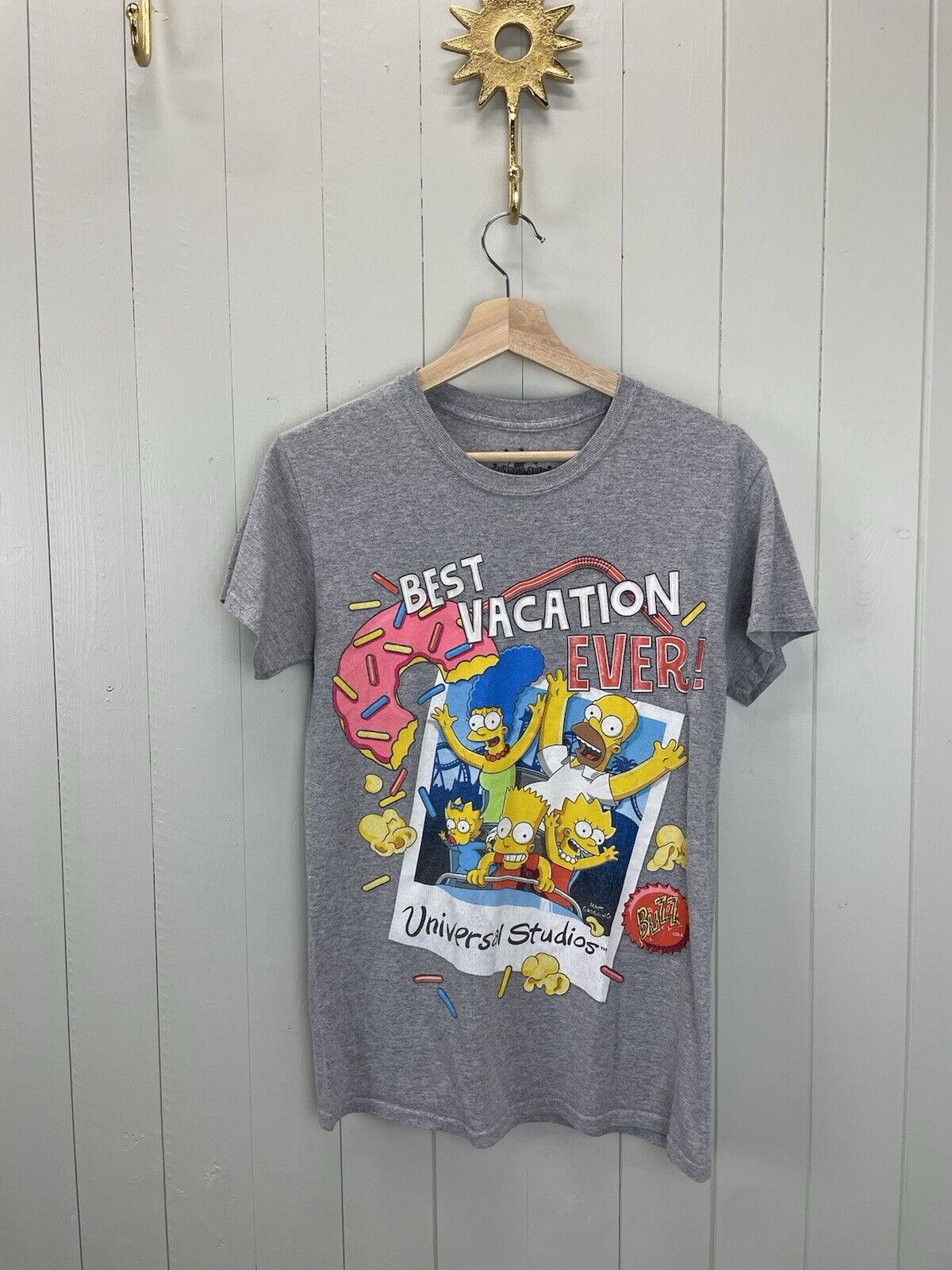 Size S 6-10 Grey The Simpsons Best Vacation Ever Print T-Shirt Universal Studios