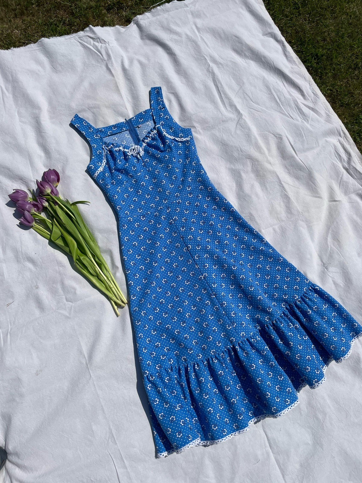 Vintage 70s Size S 8-10 Blue Polka Dot Floral Sleeveless Summer Dress