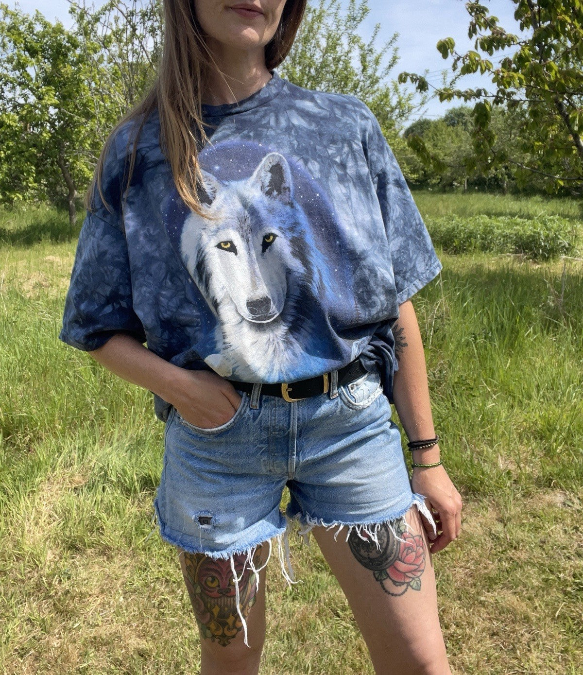 Vintage Size XL 10-20 Blue 1996 Tie Dye Wolf The Mountain Cotton T-Shirt