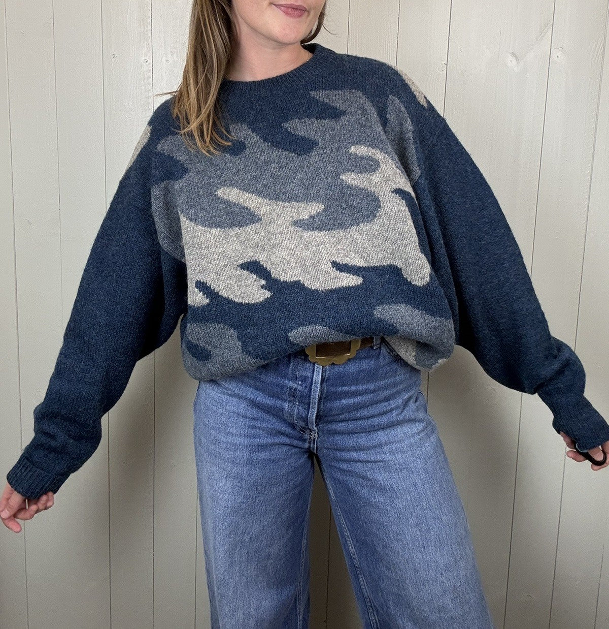 Vintage Size XL 14-20 100% Shetland Wool Waves Knit Jumper Queen of Saba