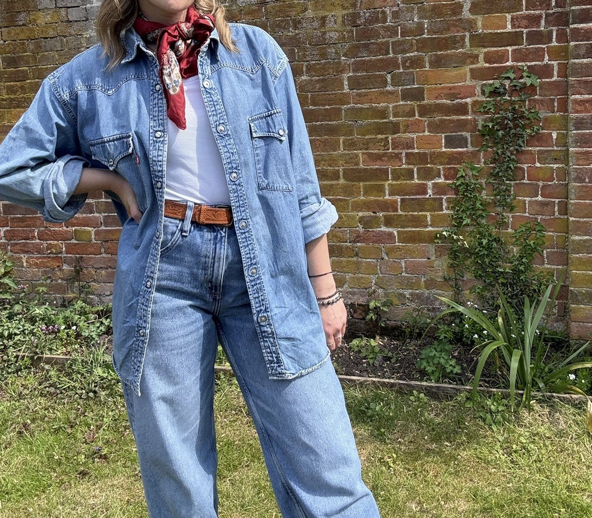 Vintage Size L  12-18 Blue Levi's Denim Western Worker Shirt