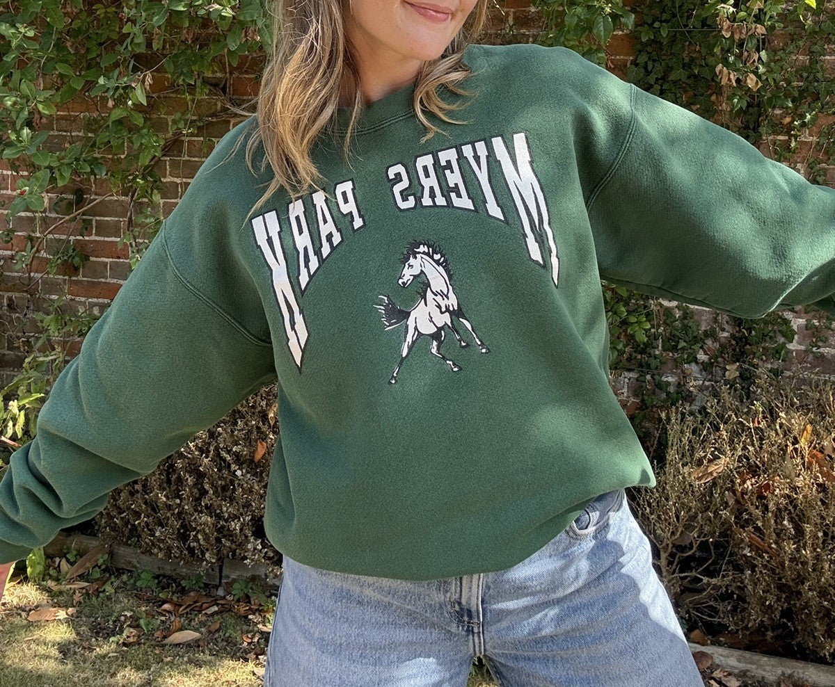 Vintage Size L 12-18 Dark Green Heavyweight Myers Park Horse Sweatshirt Lee