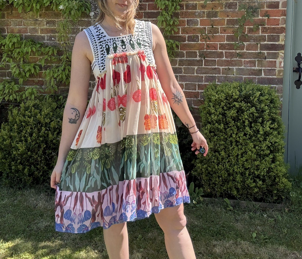 Size 8 Boho Green Embroidered Lace Floral Dress Desigual