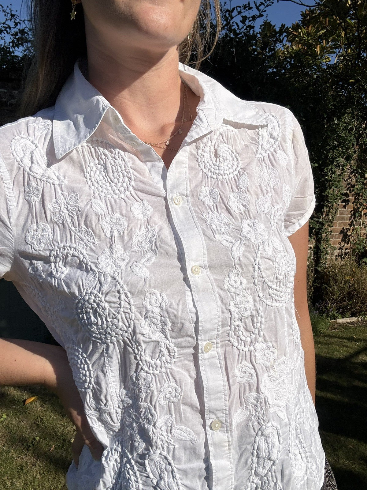 Vintage Y2K Size M 12-14 White Embroidered Short Sleeve Shirt Esprit
