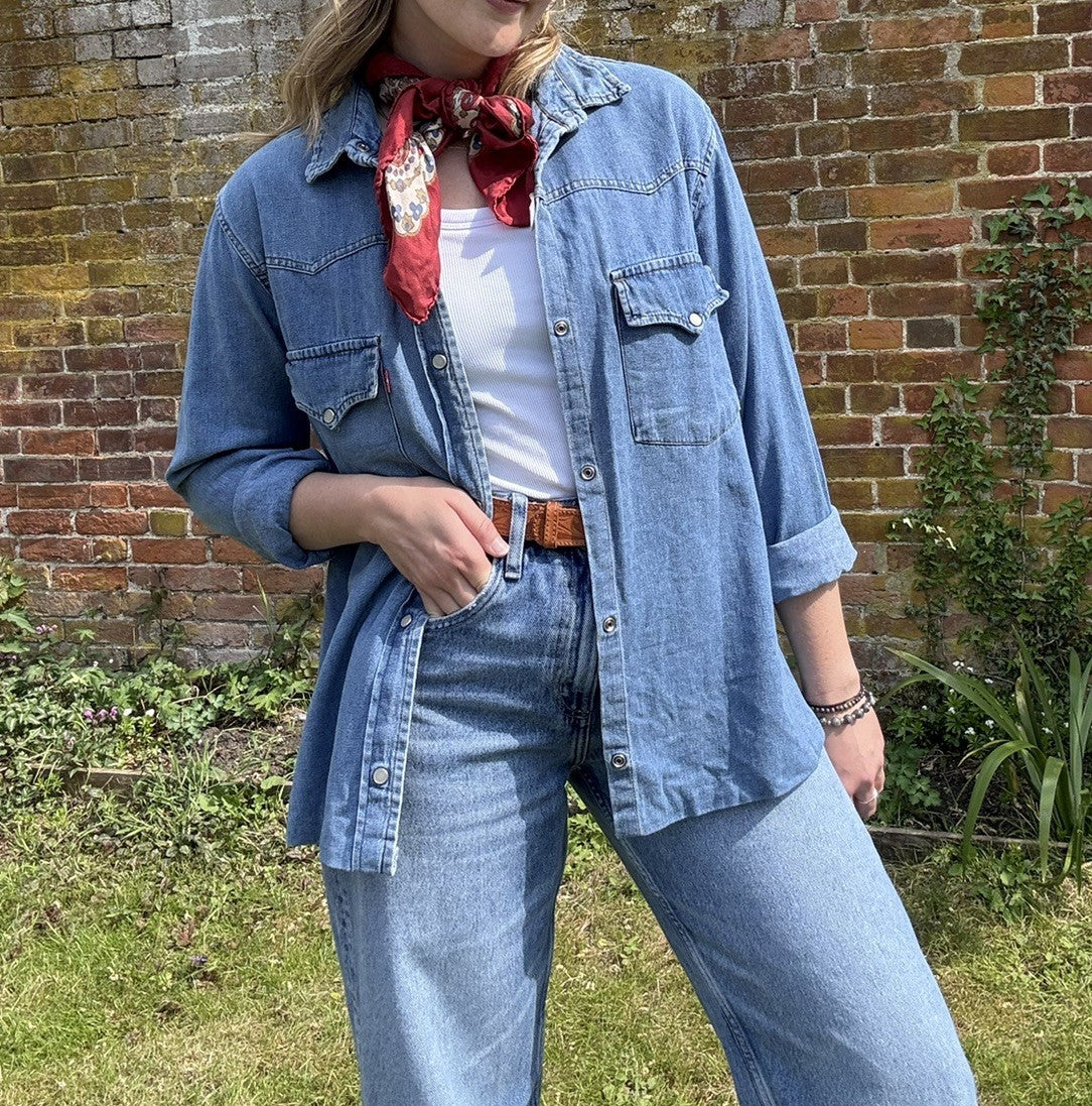 Vintage Size S 8-12 Blue Levi's Denim Western Worker Shirt