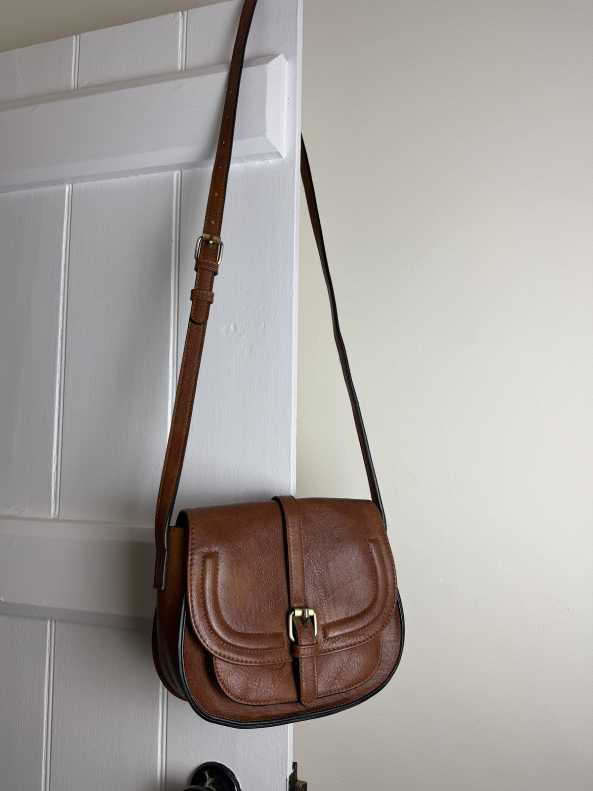 Brown Faux Leather Crossbody Bag Afkomst